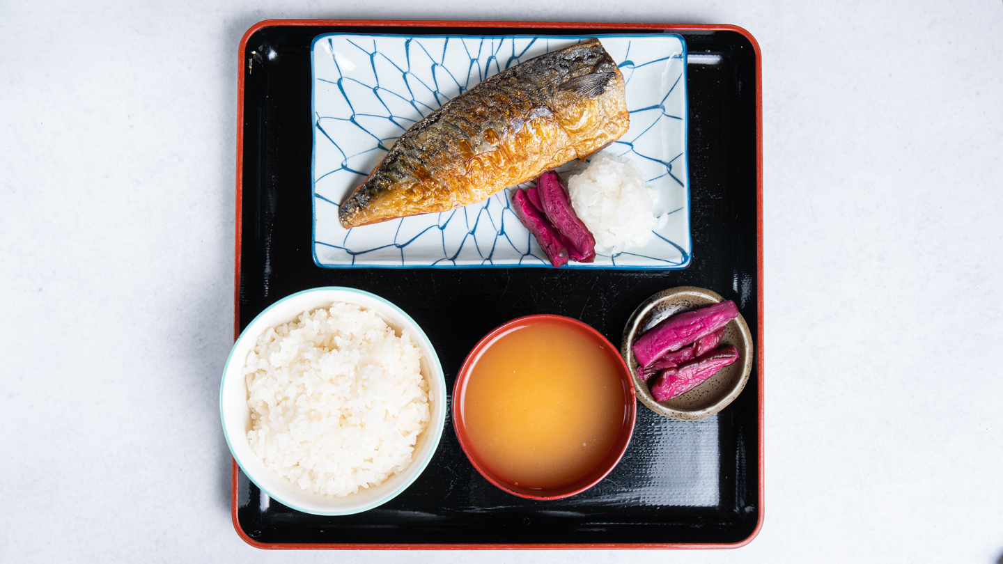 焼き魚定食(サバ)